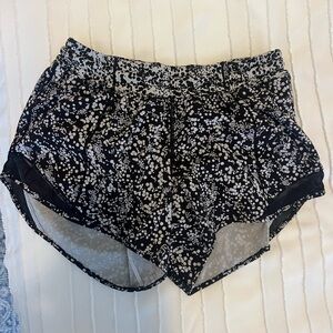 Lululemon Hotty Hot Shorts